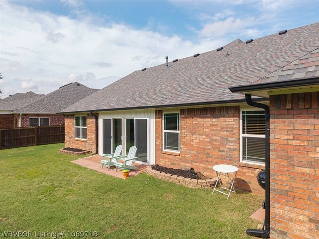 7112 Stonebrook Drive, Fort Smith, AR 72916
