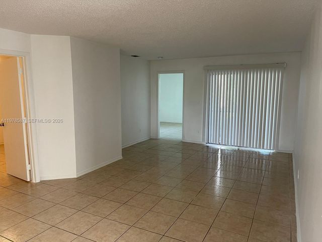 7260 Woodmont Terrace 101, Tamarac, FL 33321