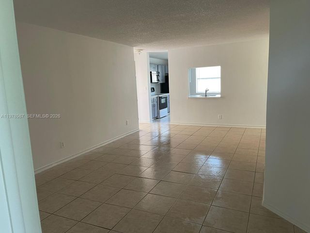 7260 Woodmont Terrace 101, Tamarac, FL 33321