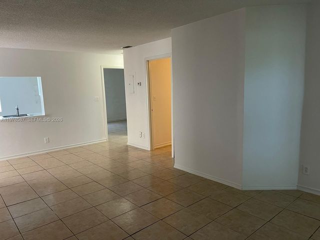 7260 Woodmont Terrace 101, Tamarac, FL 33321