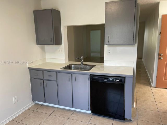 7260 Woodmont Terrace 101, Tamarac, FL 33321