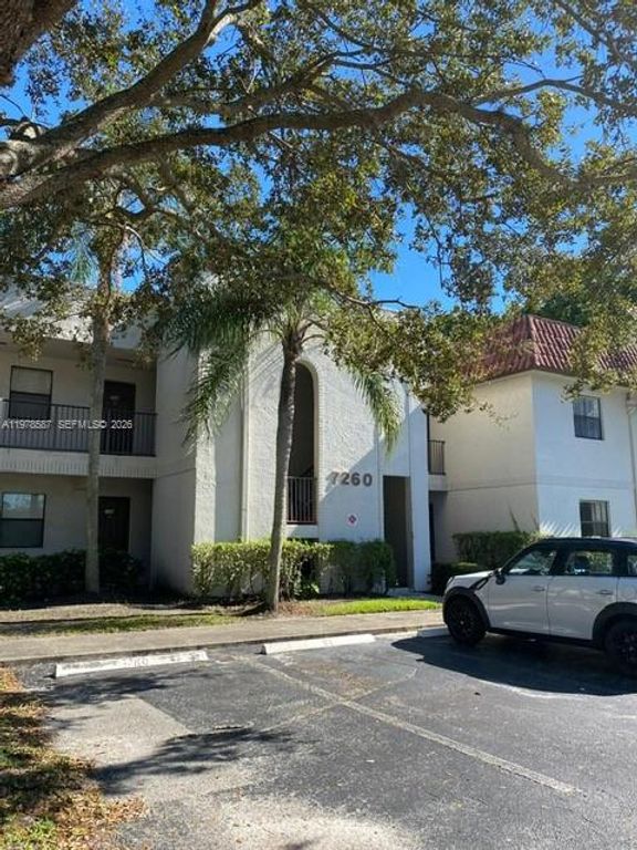 7260 Woodmont Terrace 101, Tamarac, FL 33321