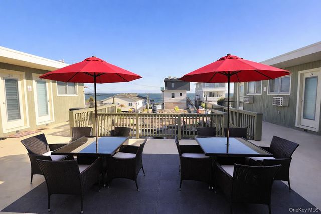 78 E Bayview Avenue 14, Ocean Bay Park, NY 11770