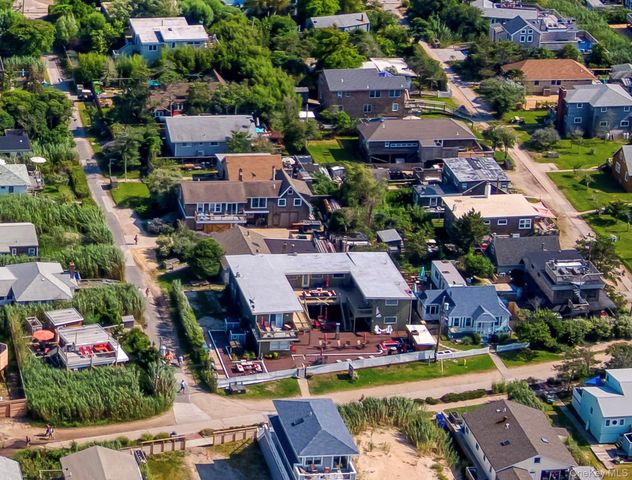 78 E Bayview Avenue 14, Ocean Bay Park, NY 11770