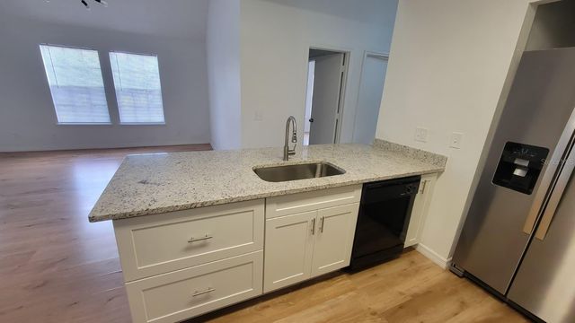 6016 WESTGATE DRIVE 301, Orlando, FL 32835