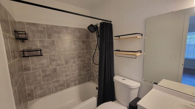 6016 WESTGATE DRIVE 301, Orlando, FL 32835