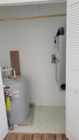 6016 WESTGATE DRIVE 301, Orlando, FL 32835