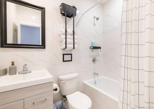 107 Utica, Brooklyn, NY 11213