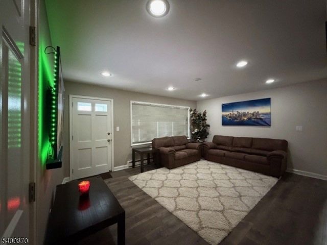 28 Lincoln Gdns 28, Parsippany-troy Hills Twp., NJ 07034