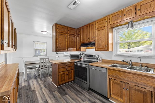 8149 S Pennsylvania Street, Indianapolis, IN 46227