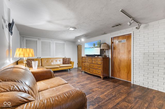 8149 S Pennsylvania Street, Indianapolis, IN 46227