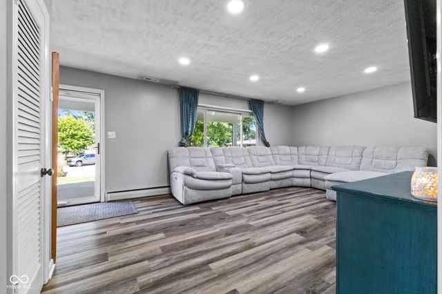 8149 S Pennsylvania Street, Indianapolis, IN 46227