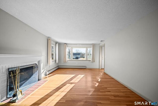 30 Jackson Street, Windsor Locks, CT 06096