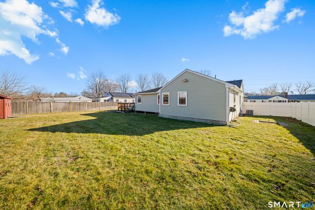 30 Jackson Street, Windsor Locks, CT 06096