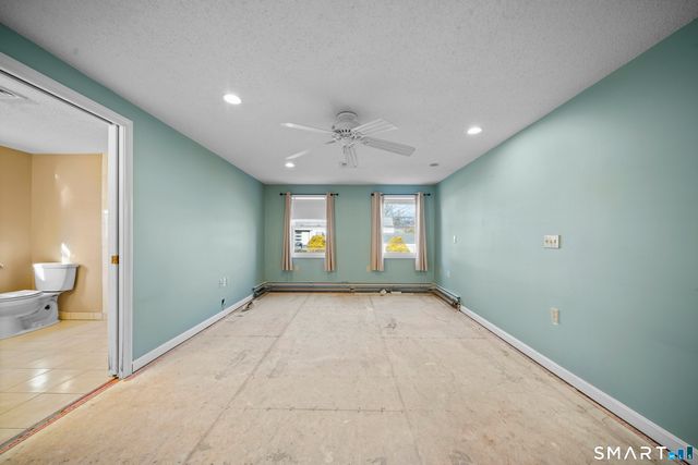 30 Jackson Street, Windsor Locks, CT 06096