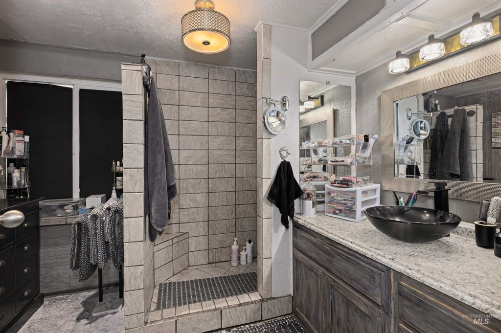 1200 Artesian Rd #27, Eagle, ID 83616 photo 24