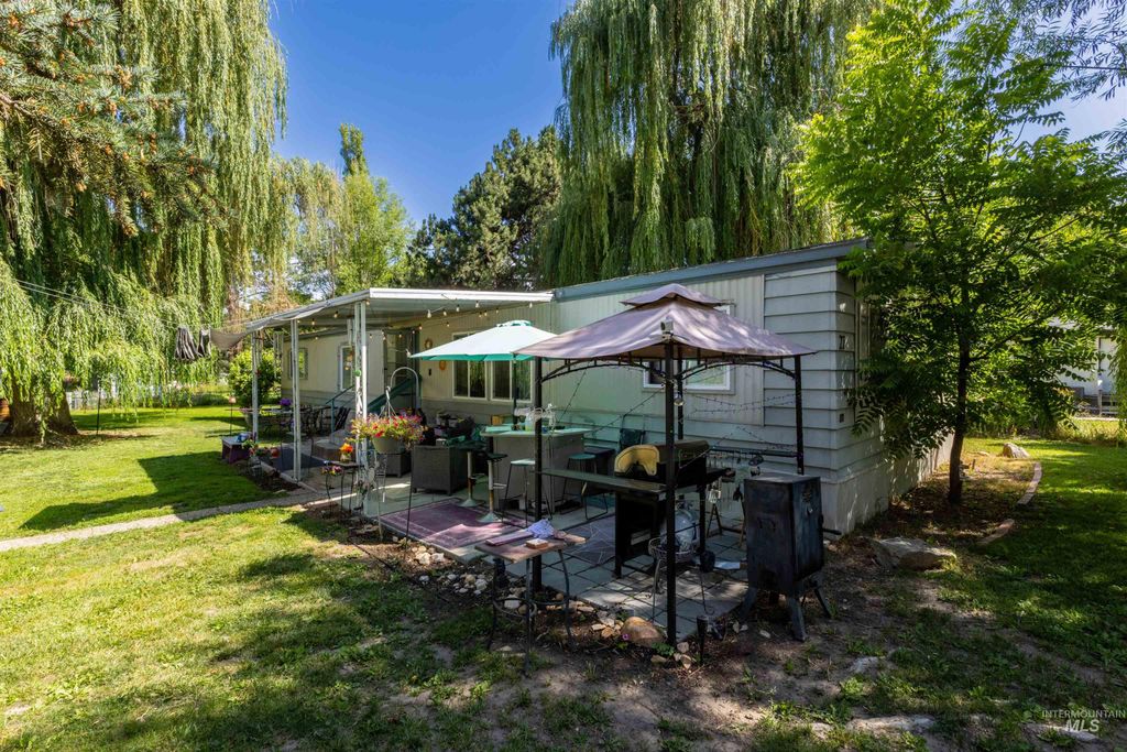 1200 Artesian Rd #27, Eagle, ID 83616 photo 4