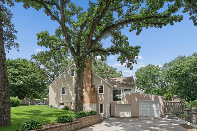11434 Welcome Lane N, Champlin, MN 55316