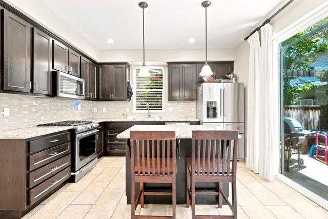 2209 Sahara Circle, Hollister, CA 95023