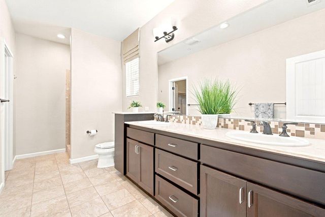 2209 Sahara Circle, Hollister, CA 95023