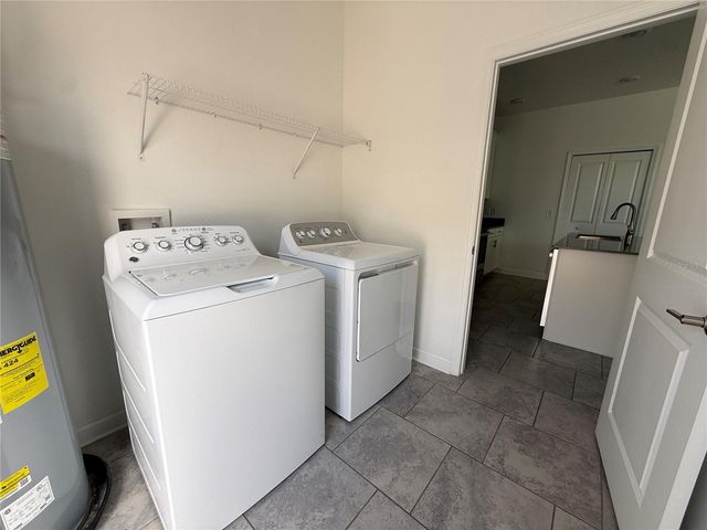 5647 QUIET PALM LOOP, St Cloud, FL 34771