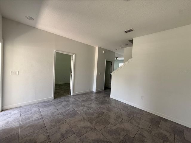 5647 QUIET PALM LOOP, St Cloud, FL 34771