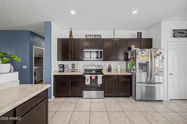 10336 W CORDES Road, Tolleson, AZ 85353