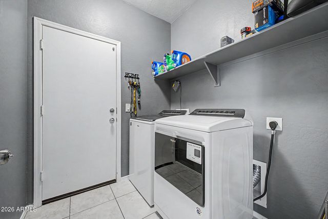 10336 W CORDES Road, Tolleson, AZ 85353