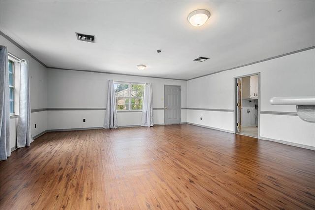 240 E Baratara Drive, Mobile, AL 36611