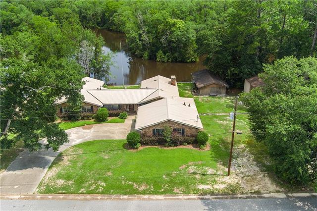 240 E Baratara Drive, Mobile, AL 36611