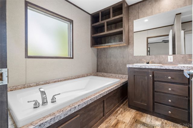 2109 Hawk, Kingston, OK 73439