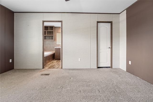 2109 Hawk, Kingston, OK 73439