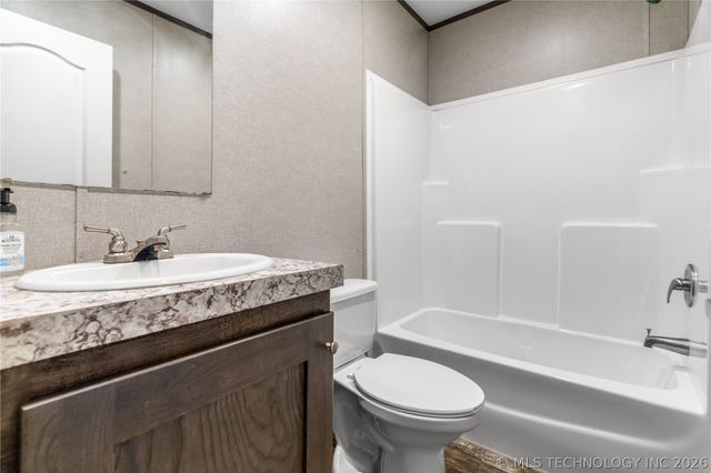 2109 Hawk, Kingston, OK 73439