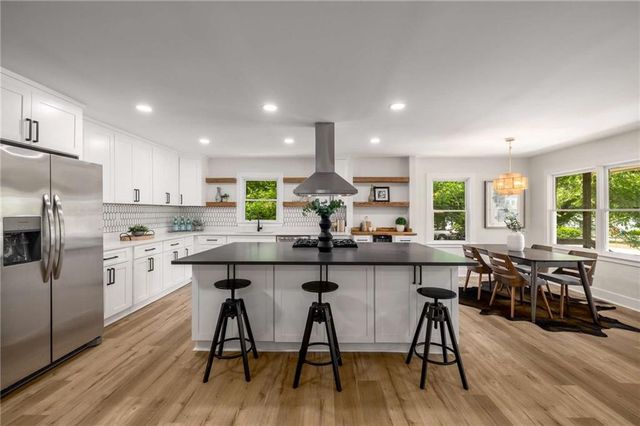 638 Medford SE Place, Smyrna, GA 30080