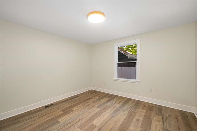 638 Medford SE Place, Smyrna, GA 30080