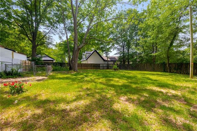 638 Medford SE Place, Smyrna, GA 30080