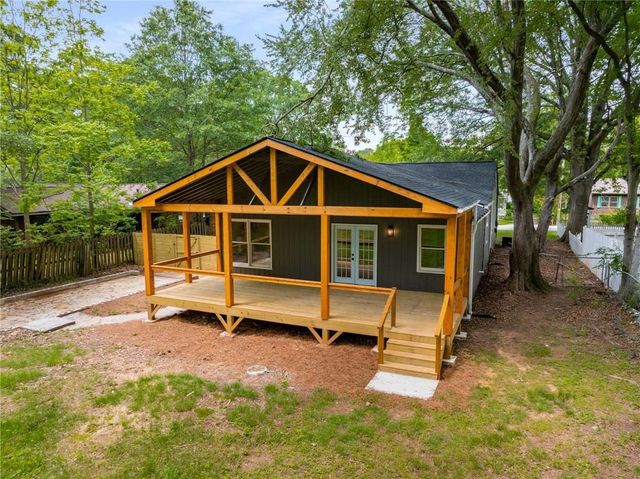 638 Medford SE Place, Smyrna, GA 30080