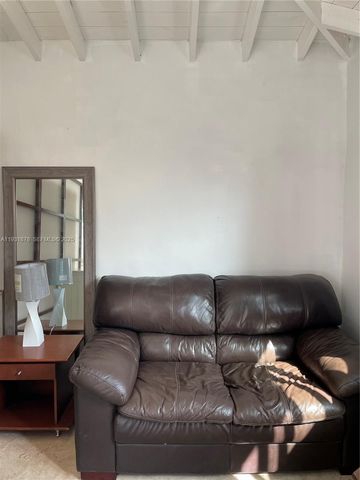 1365 Marseille Dr 1, Miami Beach, FL 33141