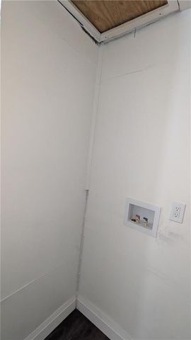 3812 E 93RD Street, Kansas City, MO 64132