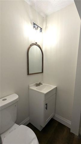 3812 E 93RD Street, Kansas City, MO 64132