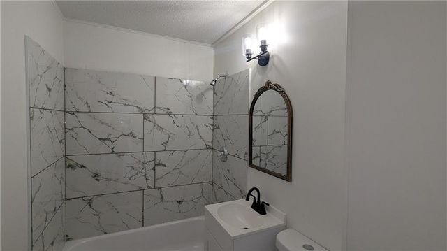 3812 E 93RD Street, Kansas City, MO 64132