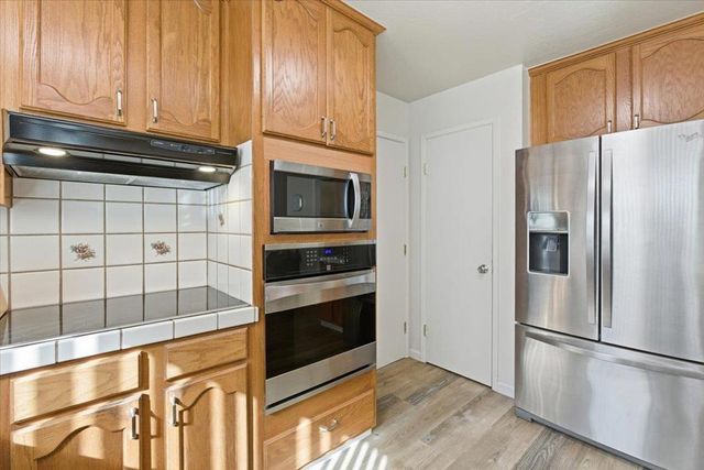 792 Ponderosa Avenue, Sunnyvale, CA 94086