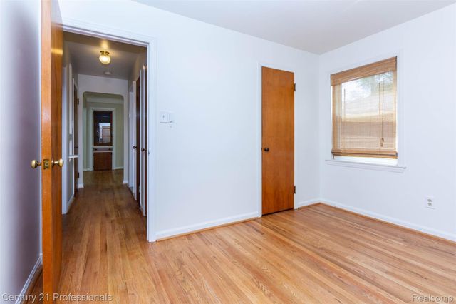 25009 Donald, Redford Charter Township, MI 48239