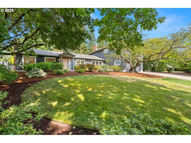 4045 Sw JERALD Ct, Portland, OR 97221
