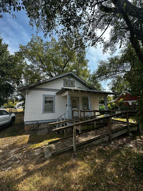 622 North Park Avenue, Springfield, MO 65802