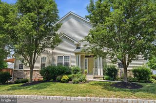 301 EATON CT #20, Warrington, PA 18976