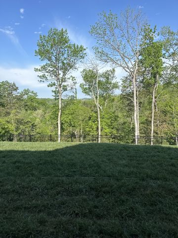 177 Manor Way, Hendersonville, TN 37075