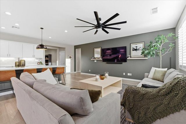 798 Havenwood Dr, Lincoln, CA 95648