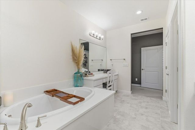 798 Havenwood Dr, Lincoln, CA 95648