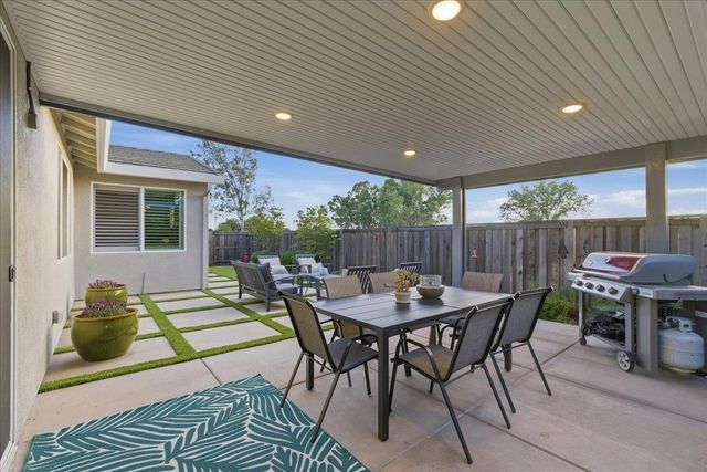 798 Havenwood Dr, Lincoln, CA 95648